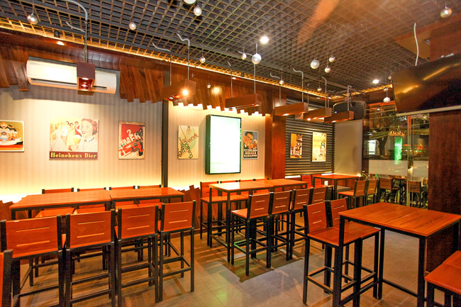 Bàn ghế beer club 30