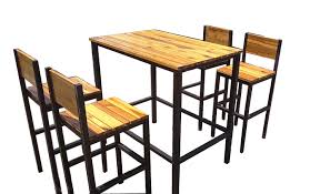 B&agrave;n ghế beer club kiểu cao sử dụng gỗ v&agrave; sắt
